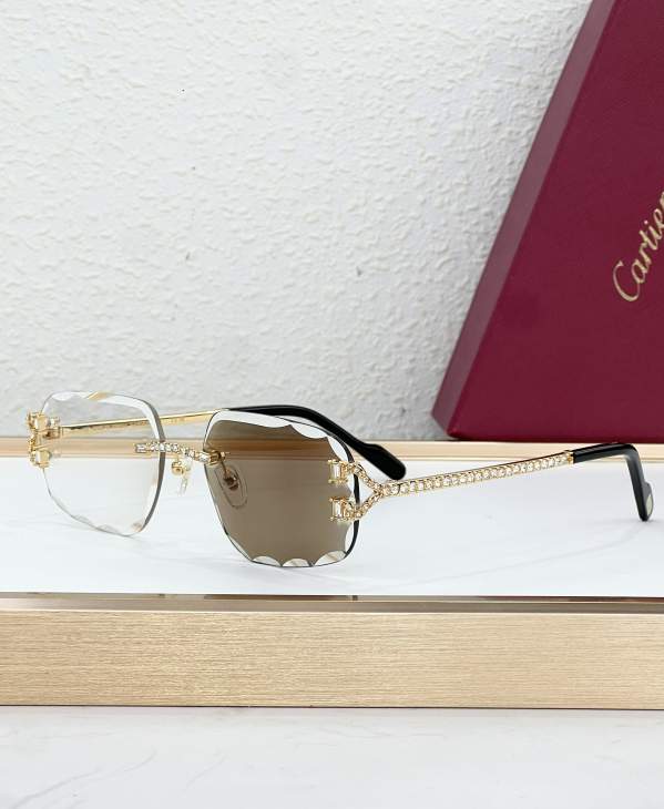 Picture of Cartier Sunglasses _SKUfw77796410fw
